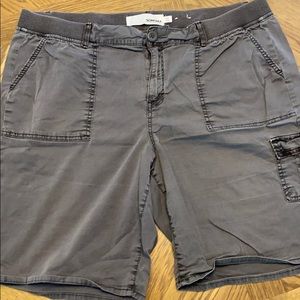 🌴Woman’s Bermuda shorts